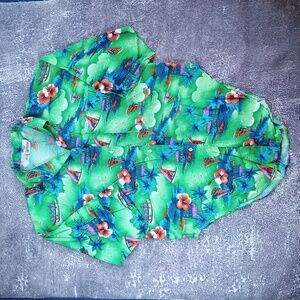 Vintage BAHAMAS Style Button-Up Shirt Hawaiian